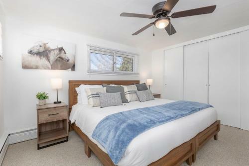 Updated, Spacious & Customizable 2 Br - Bbq, Backyard, Walk To Everything!