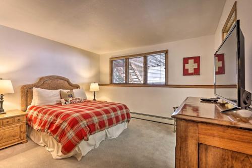 Upscale House On Eaglevail Golf Course With Hot Tub!