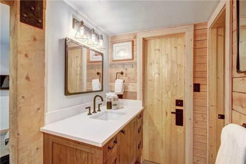 Arrow Darrow Home