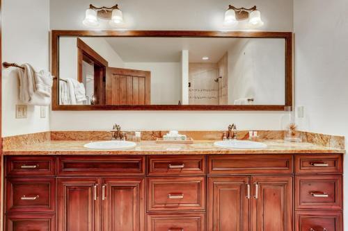 Apartamento True Ski-in Ski-out Luxury Condo Condo