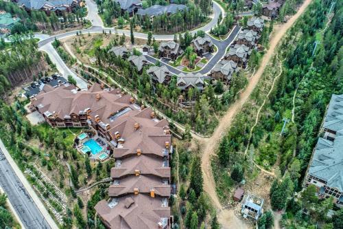 Apartamento Breck Condo With Shared Hot Tub Walk To Slopes!