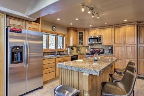 Breckenridge Home With Deck And Hot Tub 1mi To Main St
