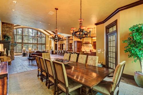 Gold King Retreat