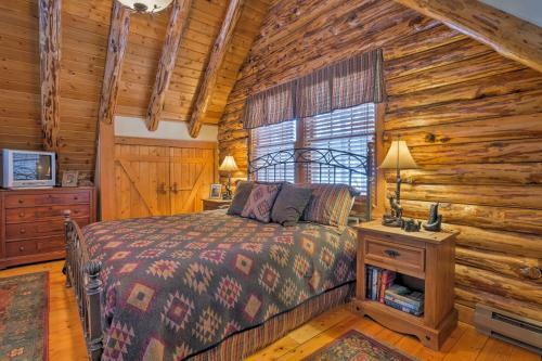 Quintessential Breckenridge Cabin With Hot Tub!