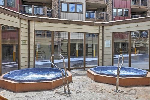 Apartamento Breck Alpine Refuge With Pool Access And Mt Baldy View