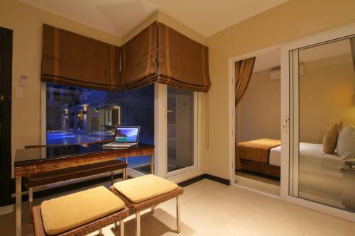 Hotel Two Seasons Boracay Resort