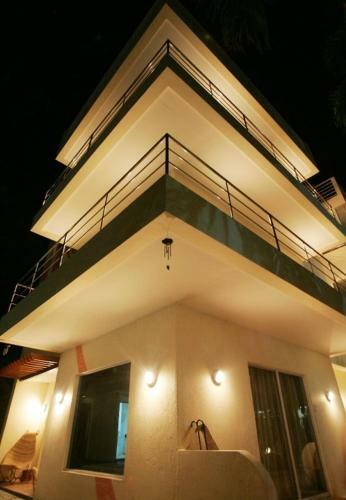 Hotel Beachcomber Resort - Boracay