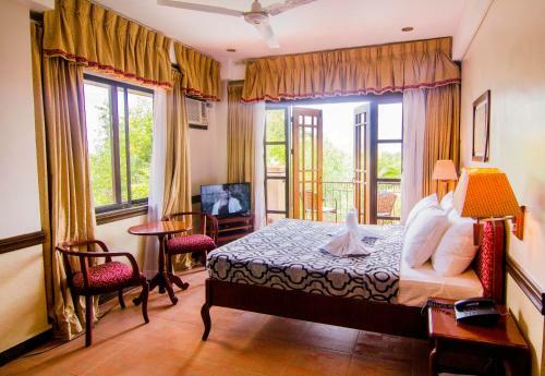 Bed & Breakfast Grand Luis Mountain Resort And Conference Centre