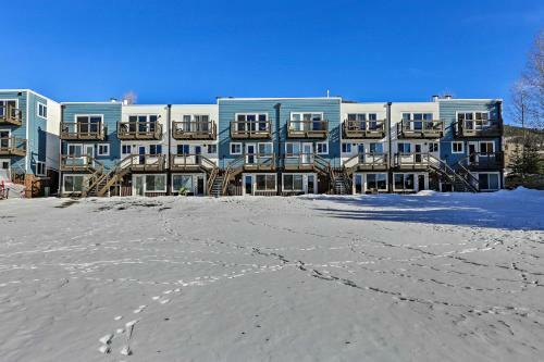 Apartamento Lakefront Dillon Condo With Balcony - Walk Downtown!