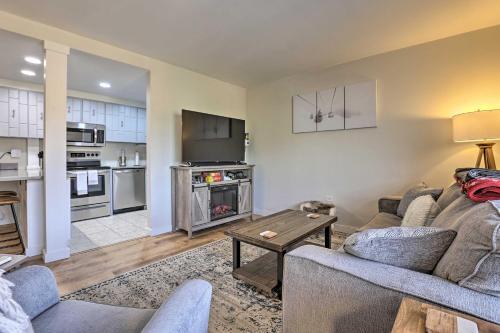 Apartamento Modern Condo With Mtn Views - 5 Mi To Keystone!