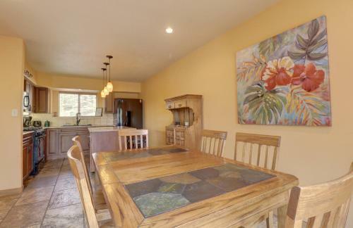 75 Corinthian 3br 3ba Spacious Layout, Private Garage Townhouse