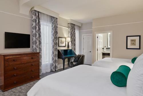 The Oxford Hotel Downtown Denver