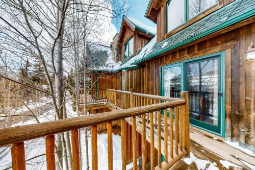 Treehouse Townhome II At Summerwood