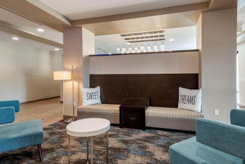 Hotel Mainstay Suites