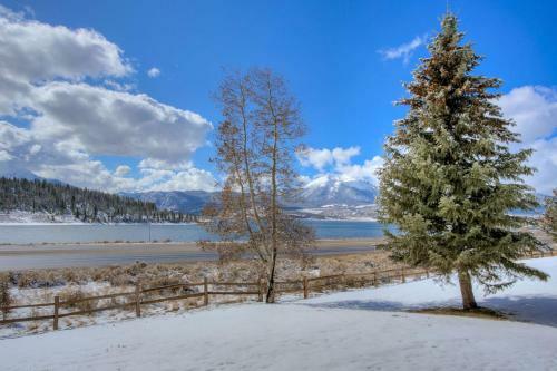 Dillon Bay #101c By Book By Owner