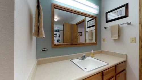 2 Bed 2 Bath Vacation Home In Estes Park