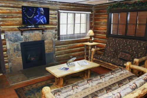 Triple R Cottages By Rocky Mountain Resorts