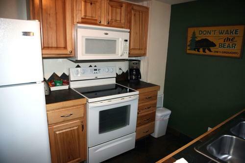 Triple R Cottages By Rocky Mountain Resorts