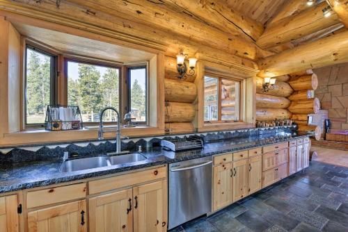 Stunning Fairplay Cabin With Hot Tub And Sauna