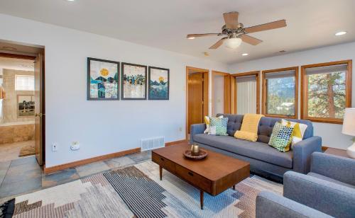 Reverie Luxury Home At Windcliff Condo