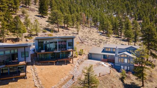 Reverie Luxury Home At Windcliff Condo