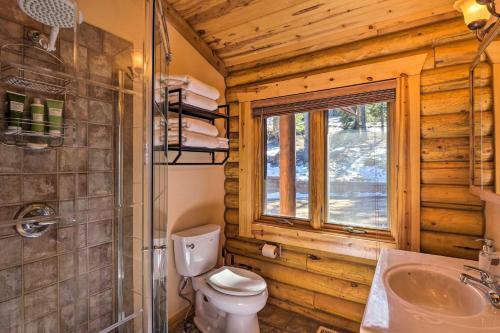 Quiet Mountain Cabin With Deck Hike, Fish, Ski