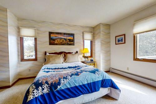 Elk Ridge Retreat