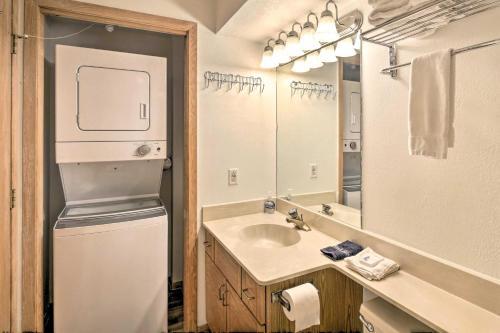 Renovated Condo W/ Oversized Garage ? On The Lift!