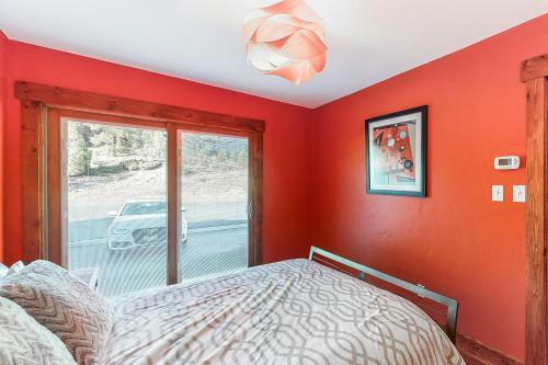 Pitkin Townhome B1