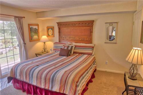 Villas At Swan's Nest #701 (Condo)