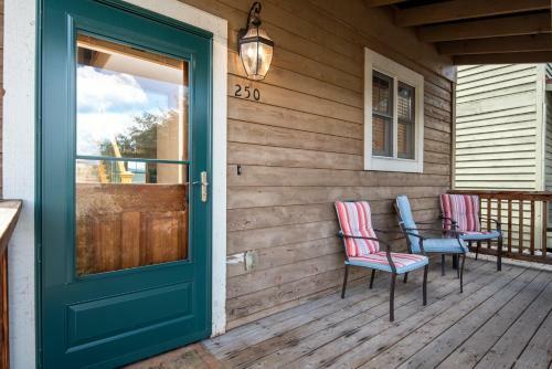 Buckhorn Cabin