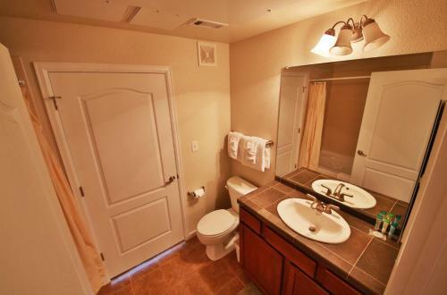 Lodge At Ten Mile