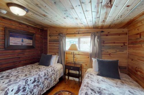 Grand Lake Cabin Escape