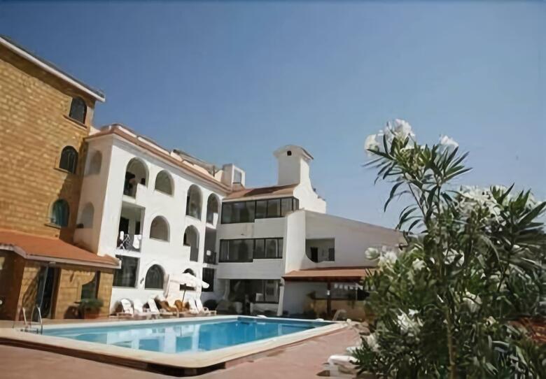 Hotel Capo Rossello