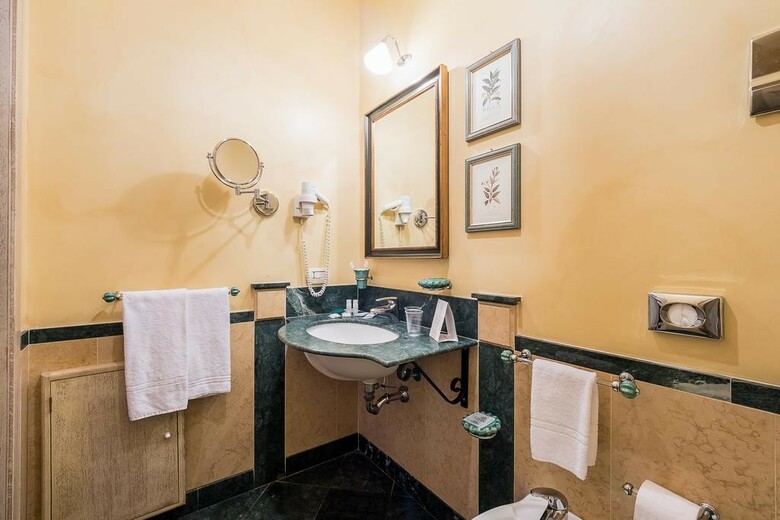 Hotel Vecchio Borgo