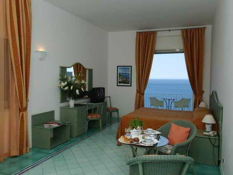Hotel Miramalfi