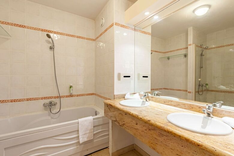 Residhotel Grand Avignon