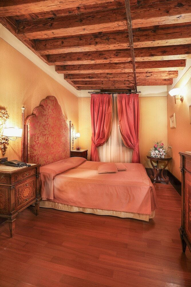 Hotel Colombina