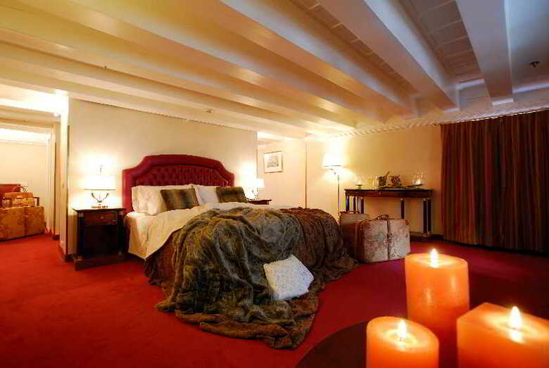 Hotel Don� Palace