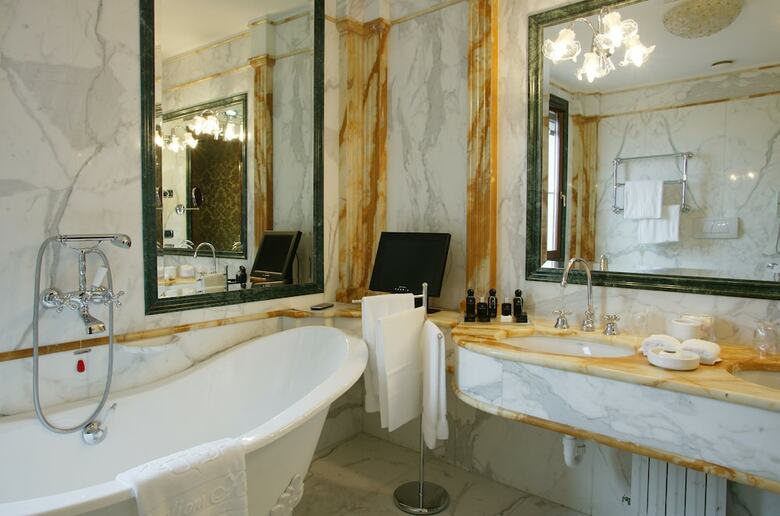Luna Hotel Baglioni