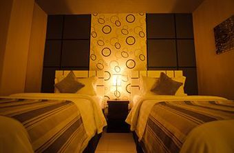 Hotel Eloisa Royal Suites