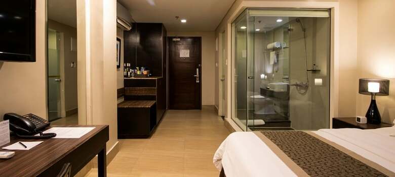 Goldberry Suites And Hotel