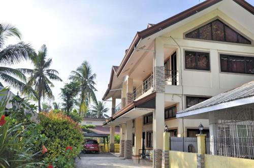 Pal-watson Apartments