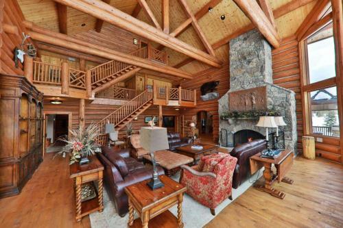 Meadowview Mountain Lodge