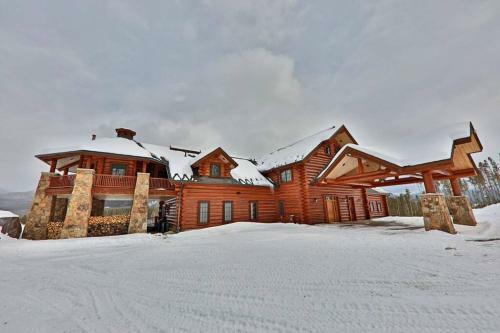 Meadowview Mountain Lodge