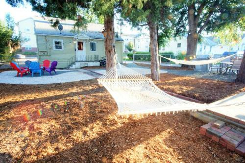 Apartamento Charming Bungalow Next To Unc-free Cruiser Bikes! Lower