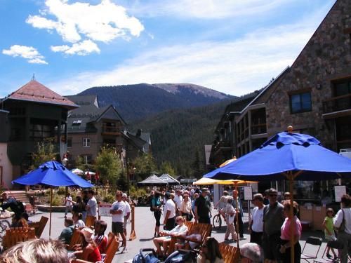 Red Hawk Lodge 2210