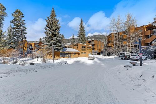 Key Condo #2957