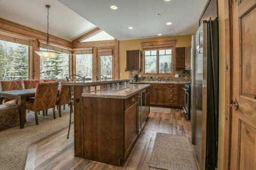 Settlers Creek 6565
