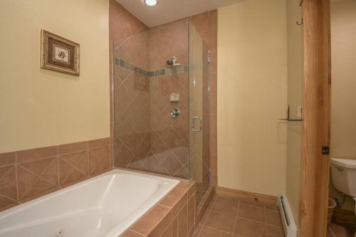 Settlers Creek 6565